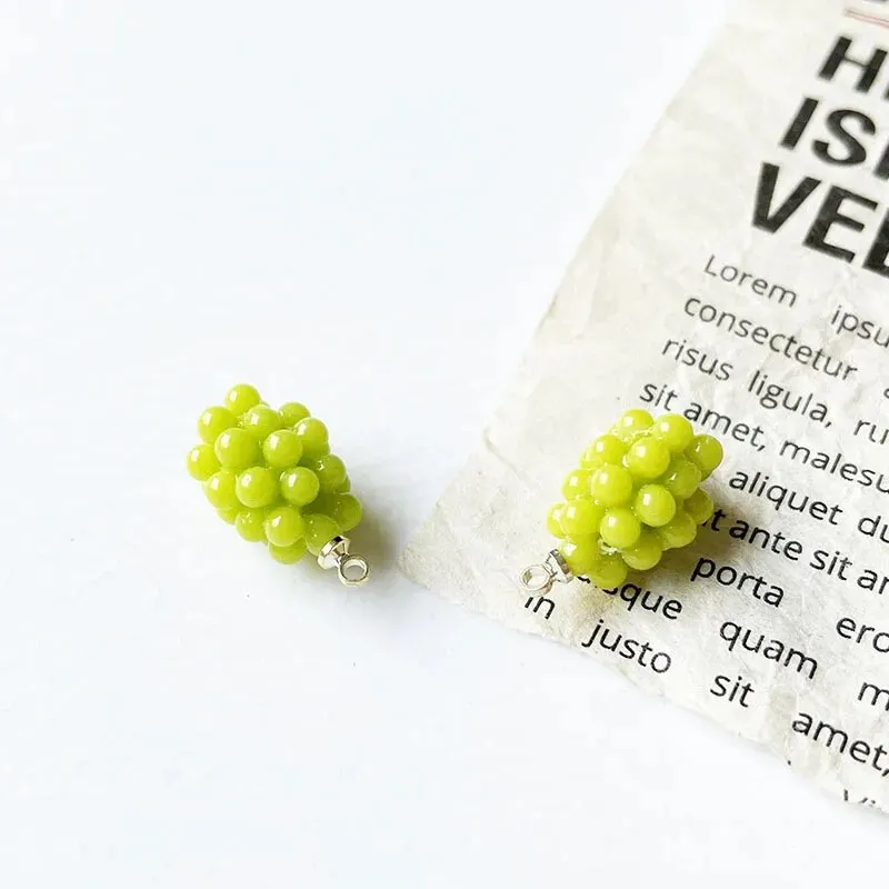 6pcs Grape Fruits Resin Food Charms Diy Findings Kawaii 3D Keychain Bracelet Earring Pendant Charms for Jewelry Making Suppplies