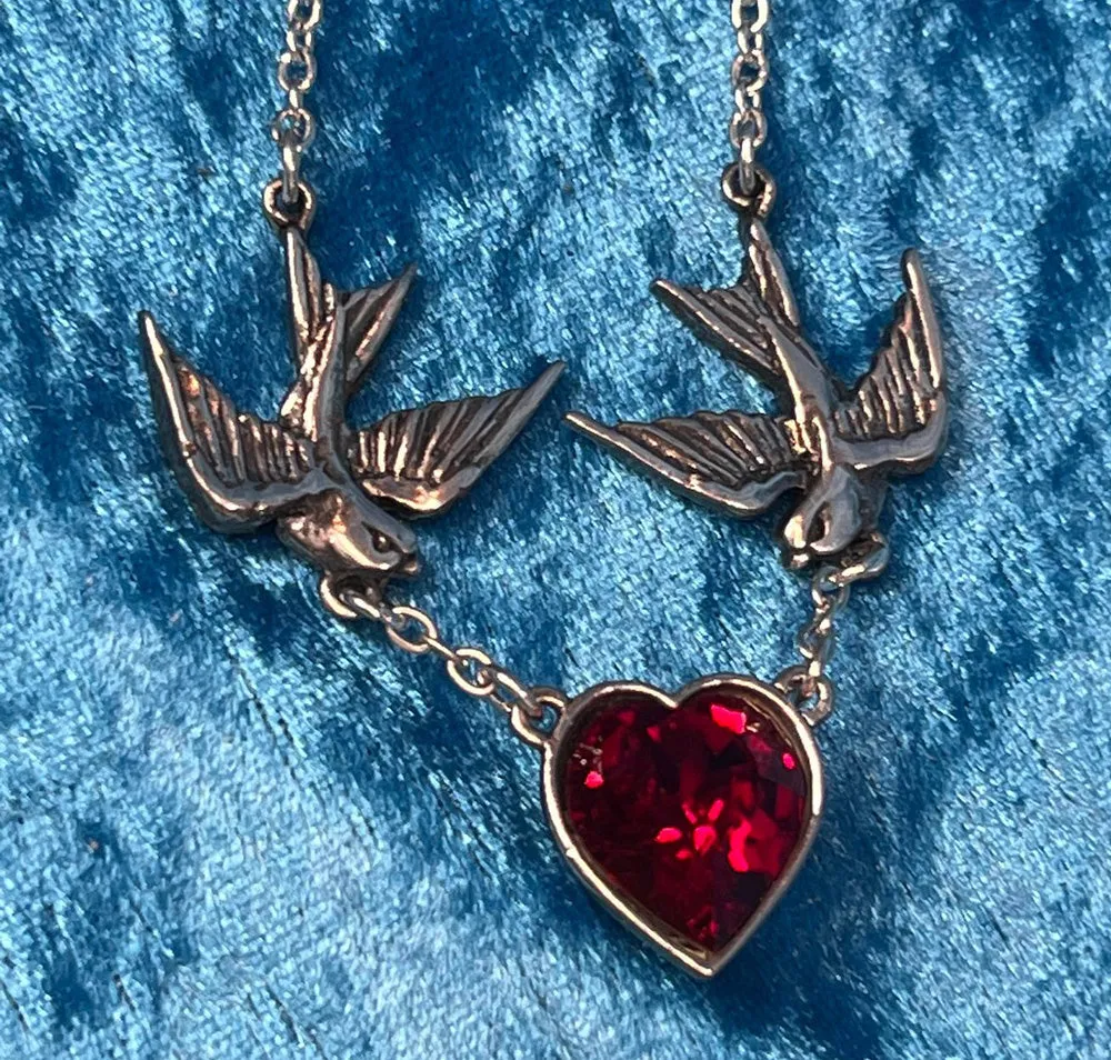 Alchemy Swallow Heart Pendant UL17 ULFP1