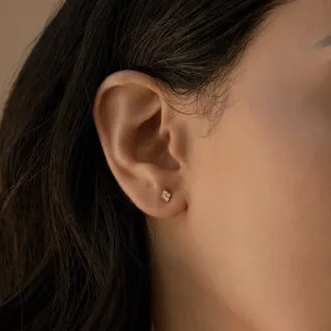 Avery Pavé Diamond Stud Earrings