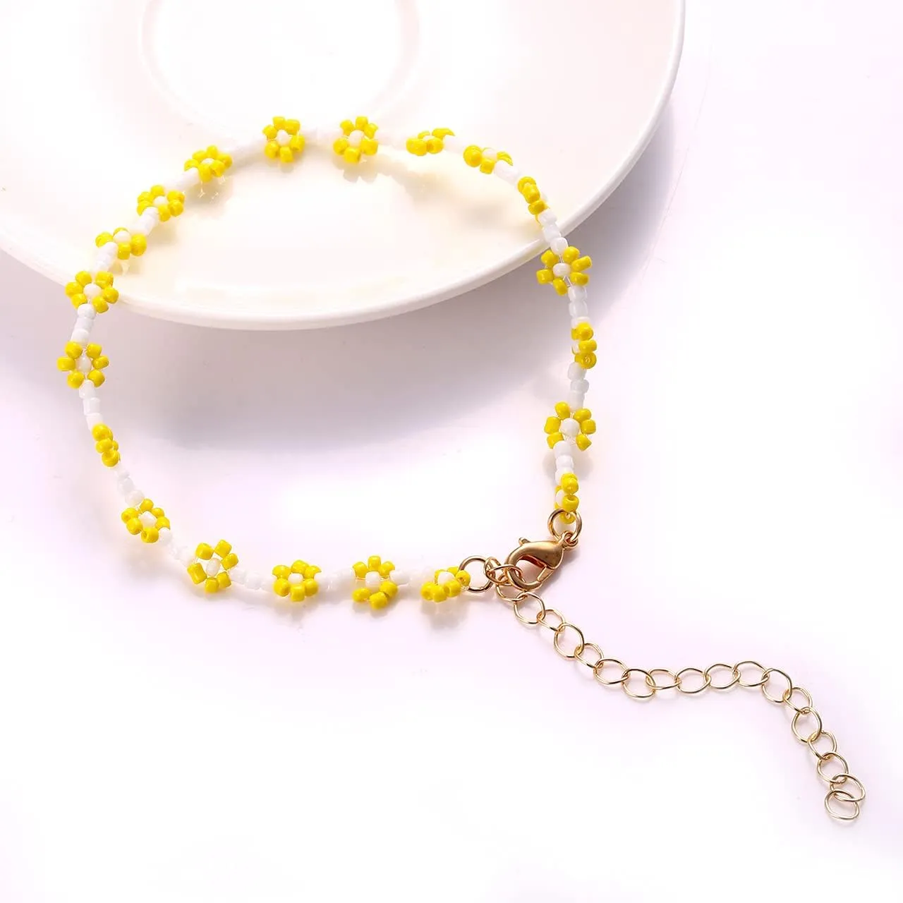 Beaded Anklets for Women Boho Cute Daisy Flower Bead Ankle Bracelets Handmade Waterproof Surfer Anklet Summer Beach Foot Jewelry for Women
