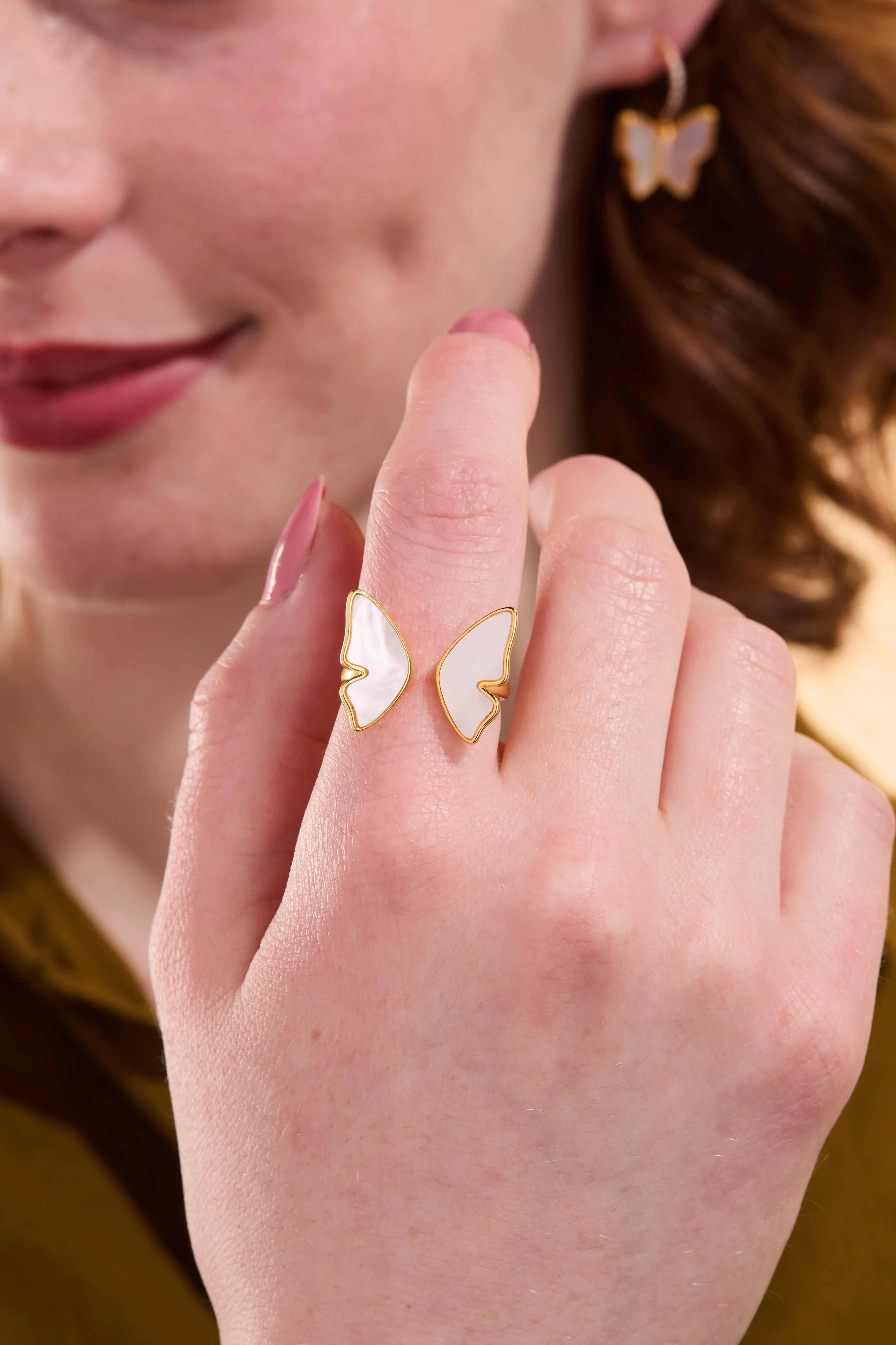 Butterfly Mother Of Pearl Gold Adjustable Ring W.
