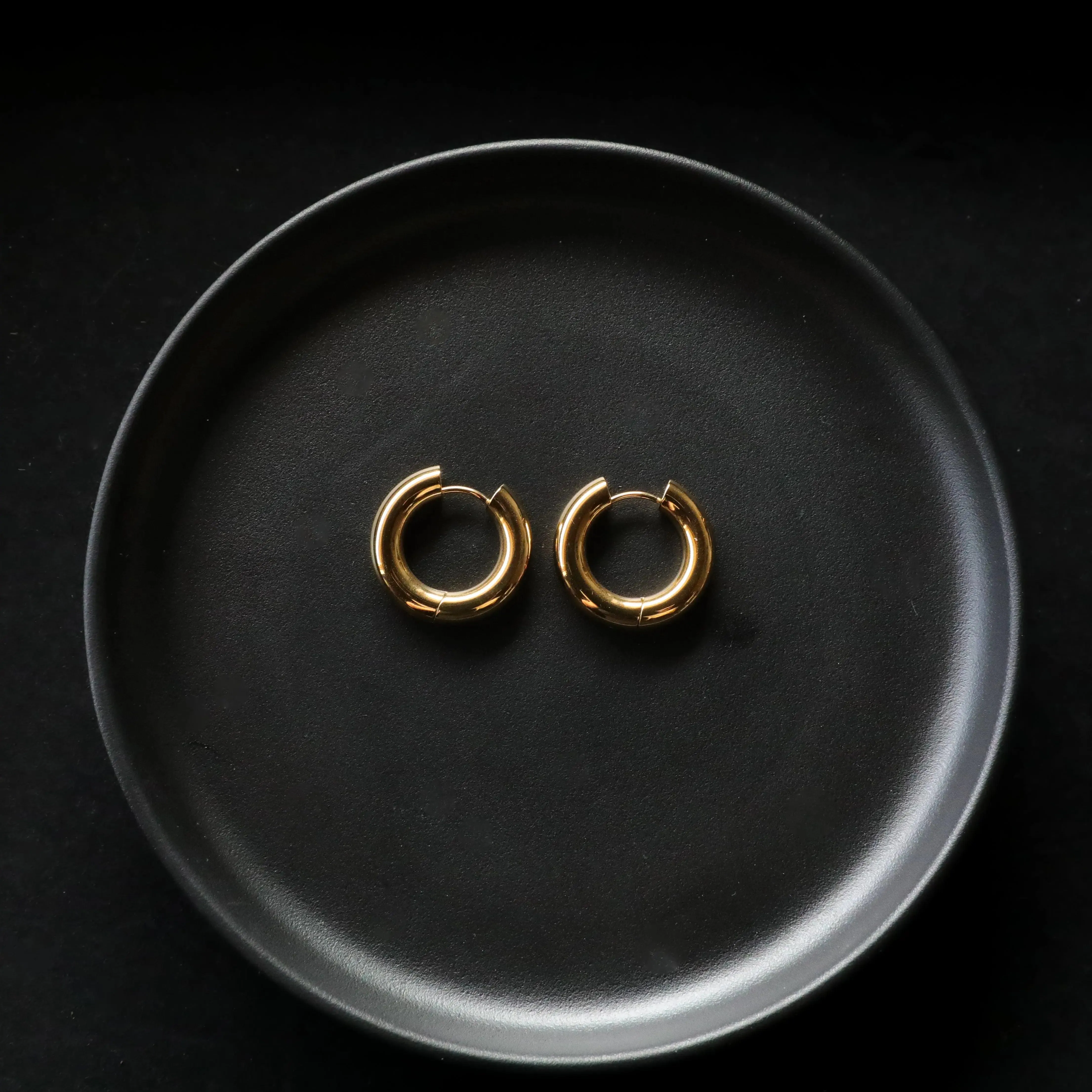 Classic Chunky Hoops - Gold