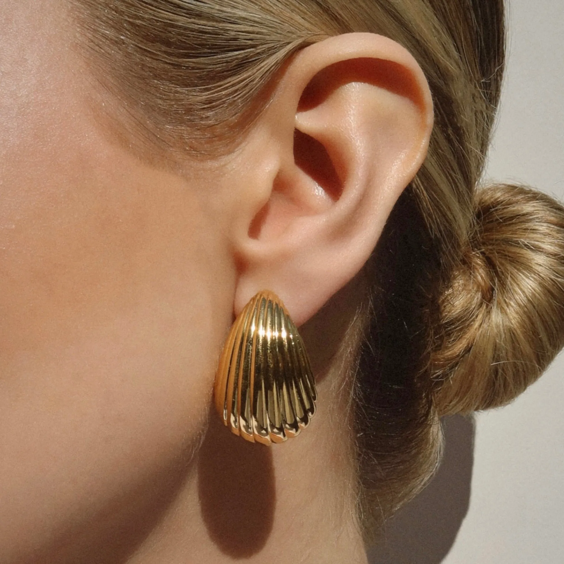 Dani Teardrop Studs