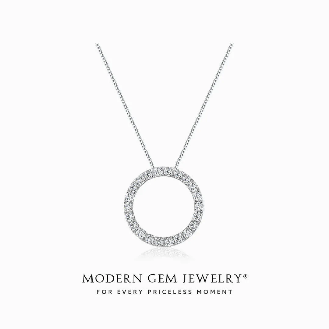 Diamond Circle Pendant in White Gold