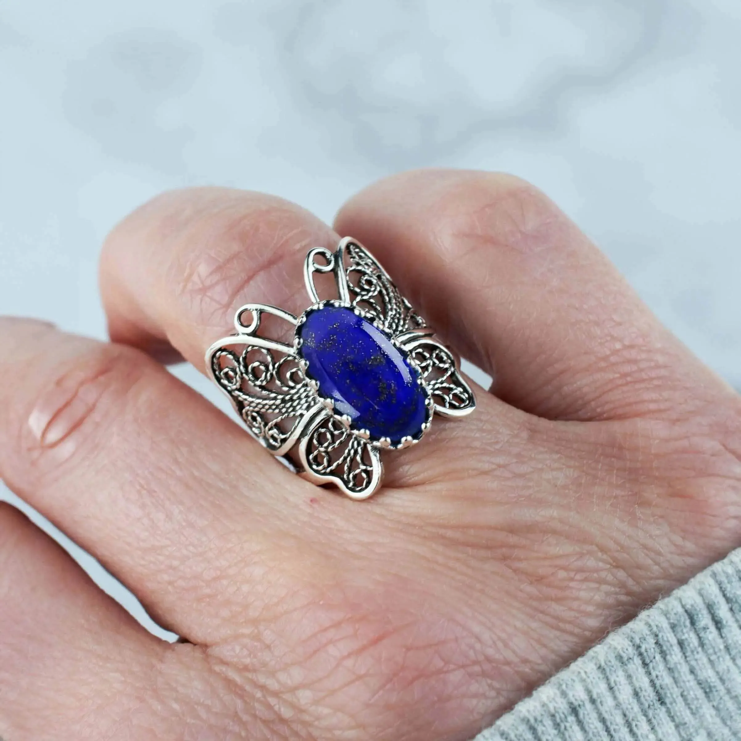 Filigree Art Lapis Lazuli Gemstone Butterfly Design Women Silver Cocktail Ring