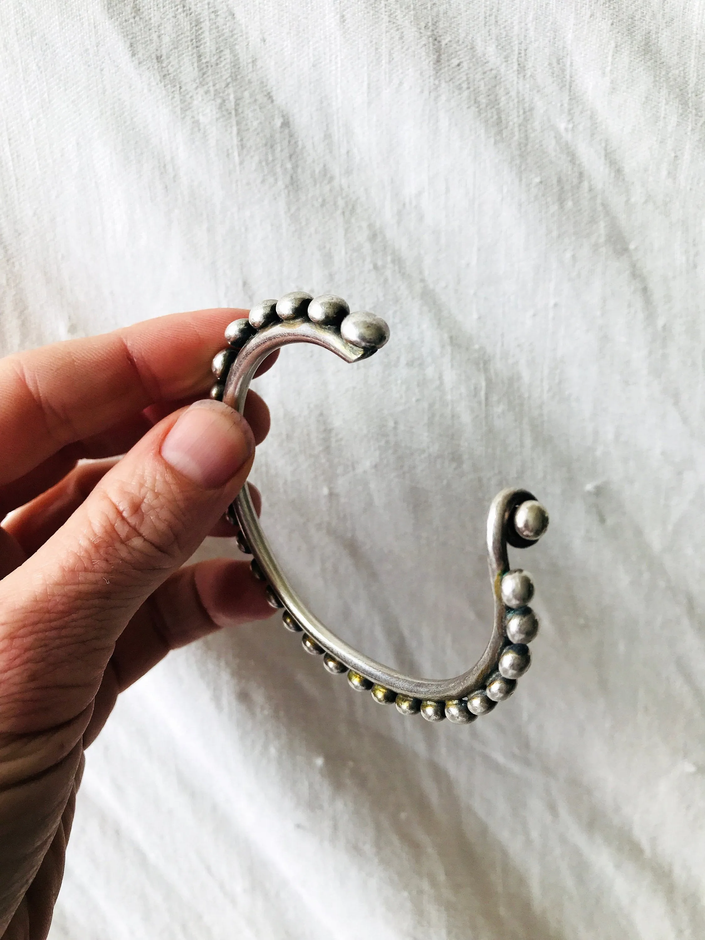 Fine Silver SINGLE Bangle from the Karen Hill Tribe of Thailand