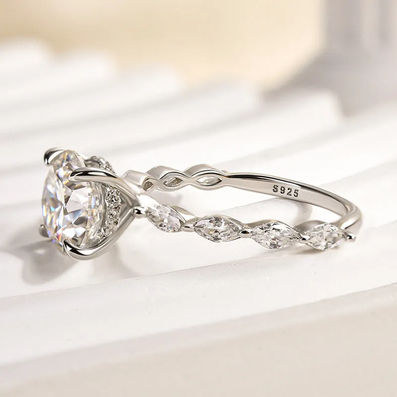 Louily Timeless Moissanite 2.0 Carat Round Cut Engagement Ring