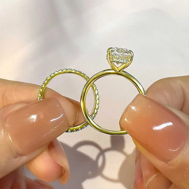 Louily Timeless Yellow Gold Oval Cut Wedding Ring Set