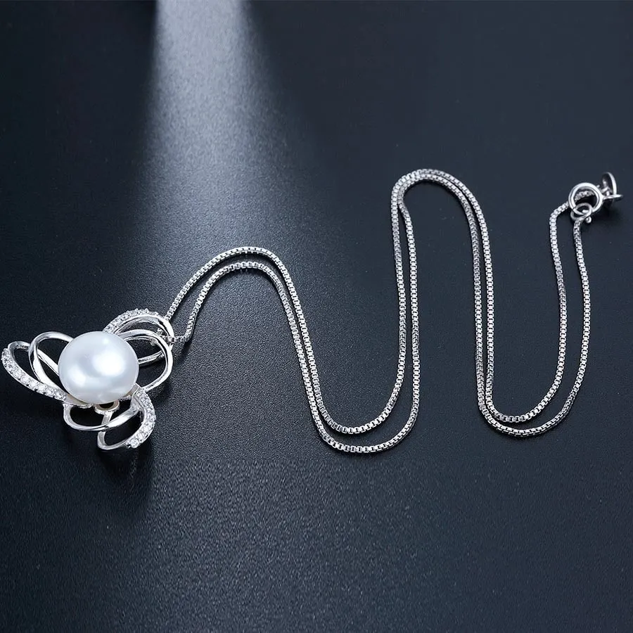 Luxury Zircon Natural Freshwater Pearl Pendants For Women