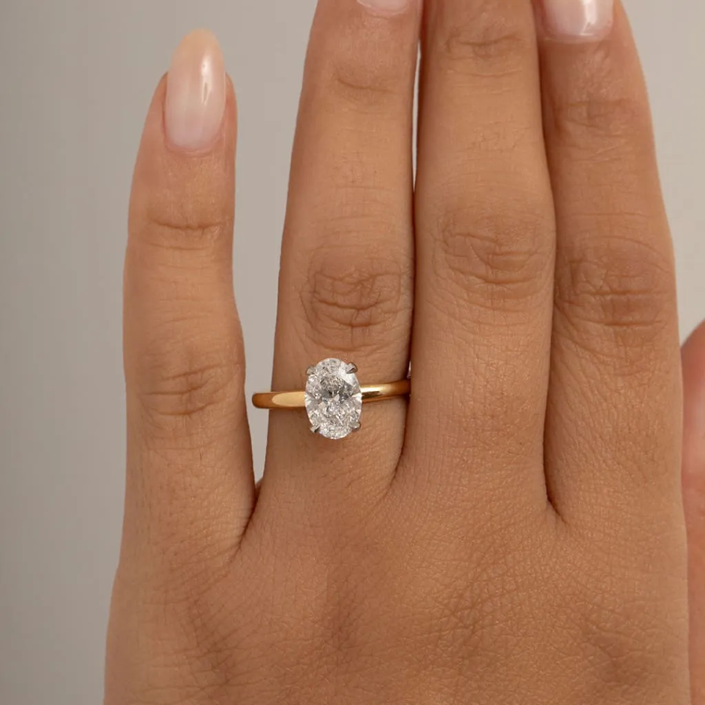 MIAMI | Oval Solitaire Lab Diamond Set in 18ct Gold 1.55ct