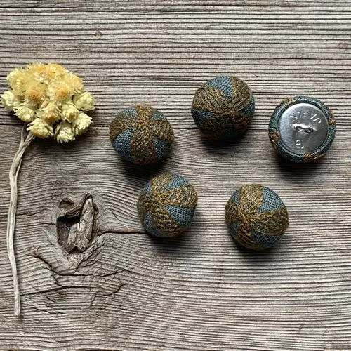 Minä Perhonen Fabric Buttons (18mm)