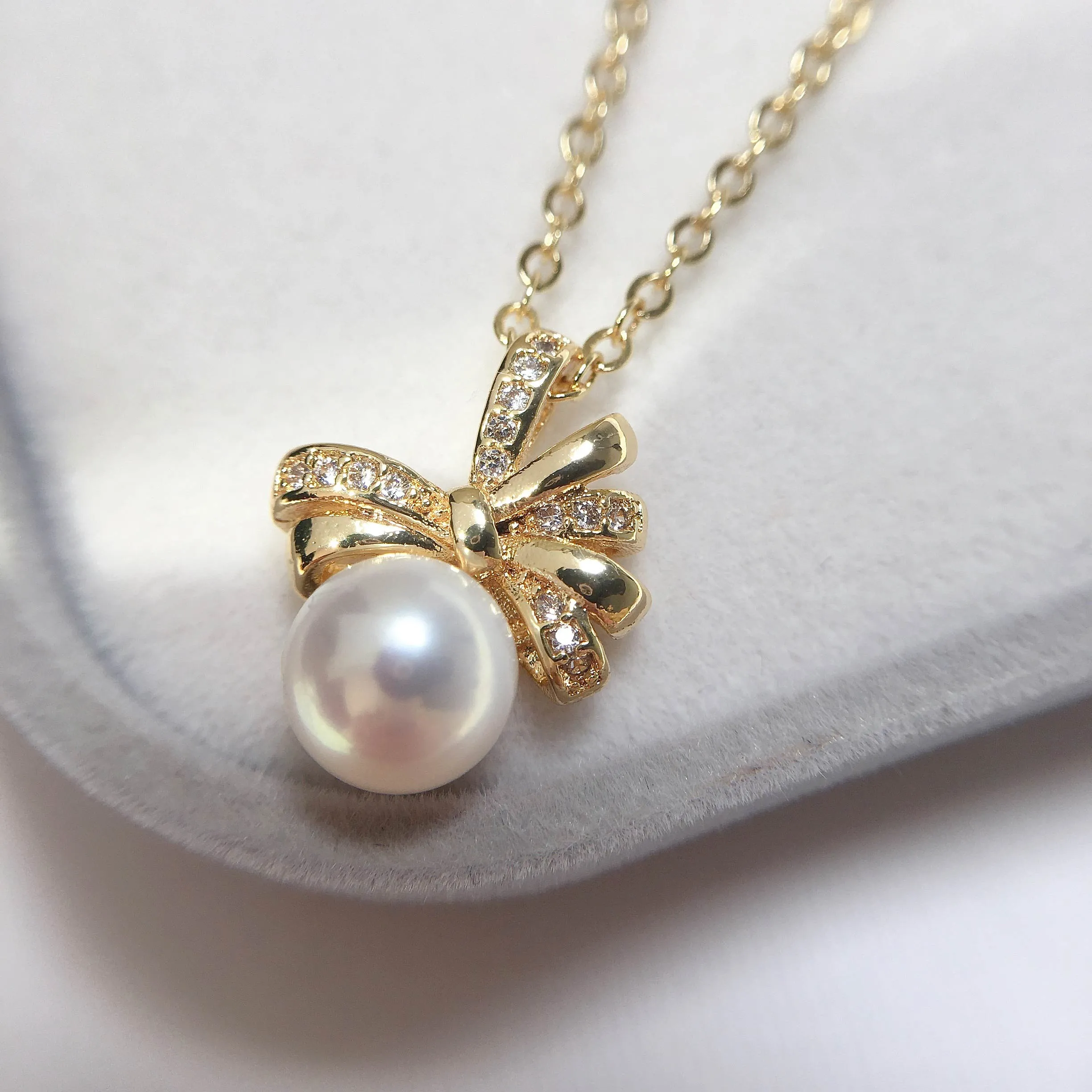 New Bow Pearl Pendant 100% Real Natural Freshwater Pearl Necklace