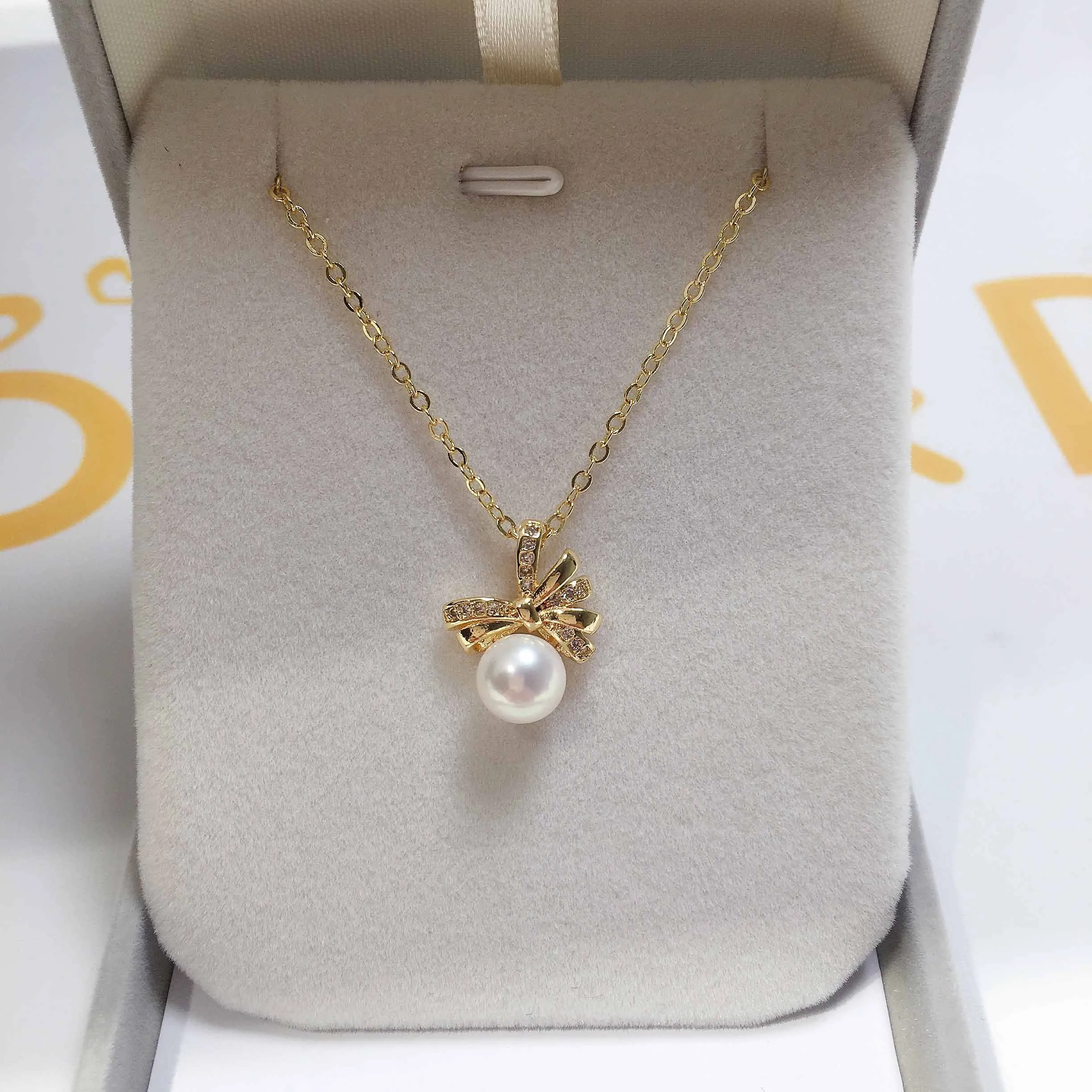 New Bow Pearl Pendant 100% Real Natural Freshwater Pearl Necklace