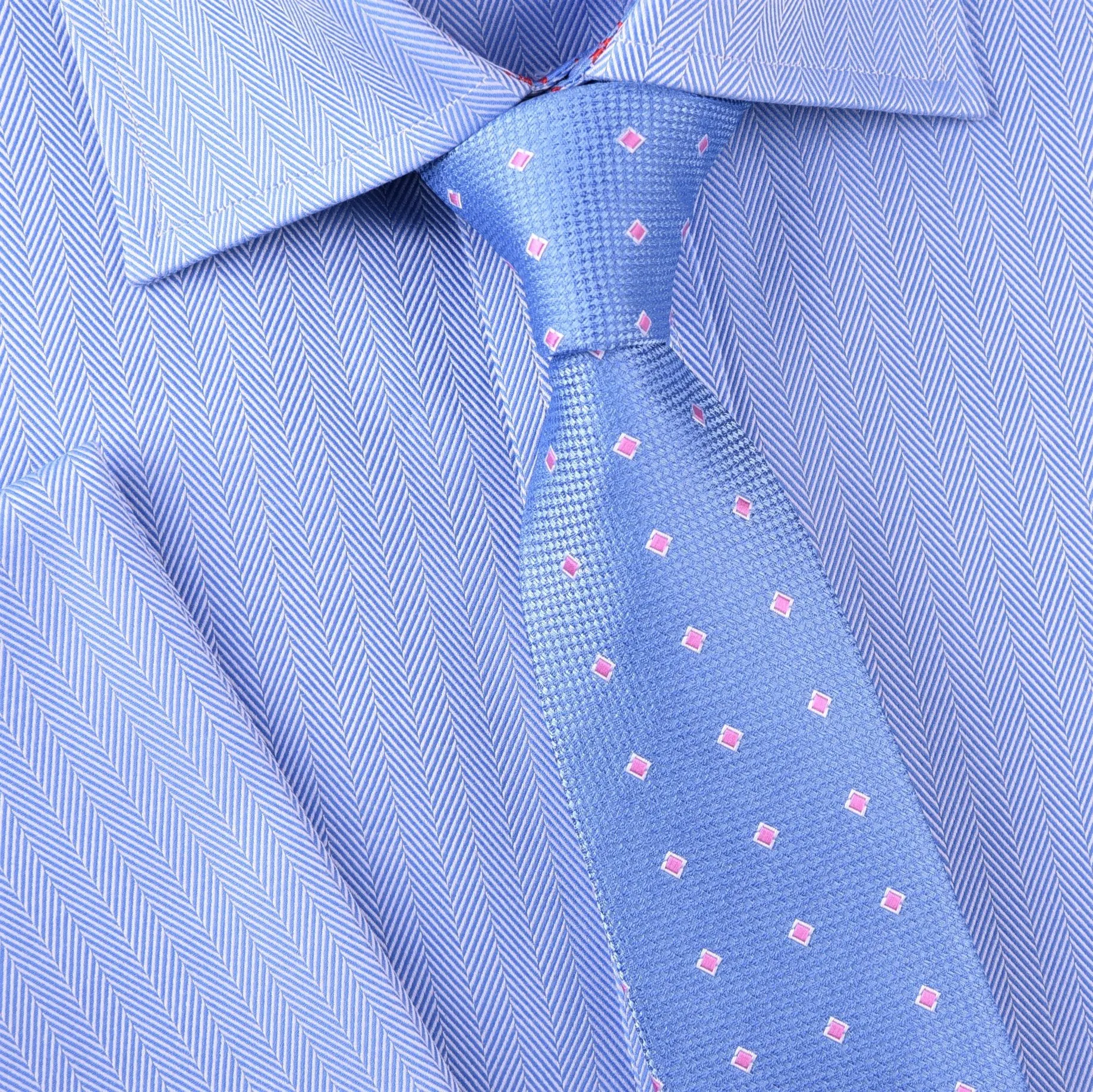 Pink Diamond Encrusted Luxury Designer Blue Ripple Woven Tie 3"