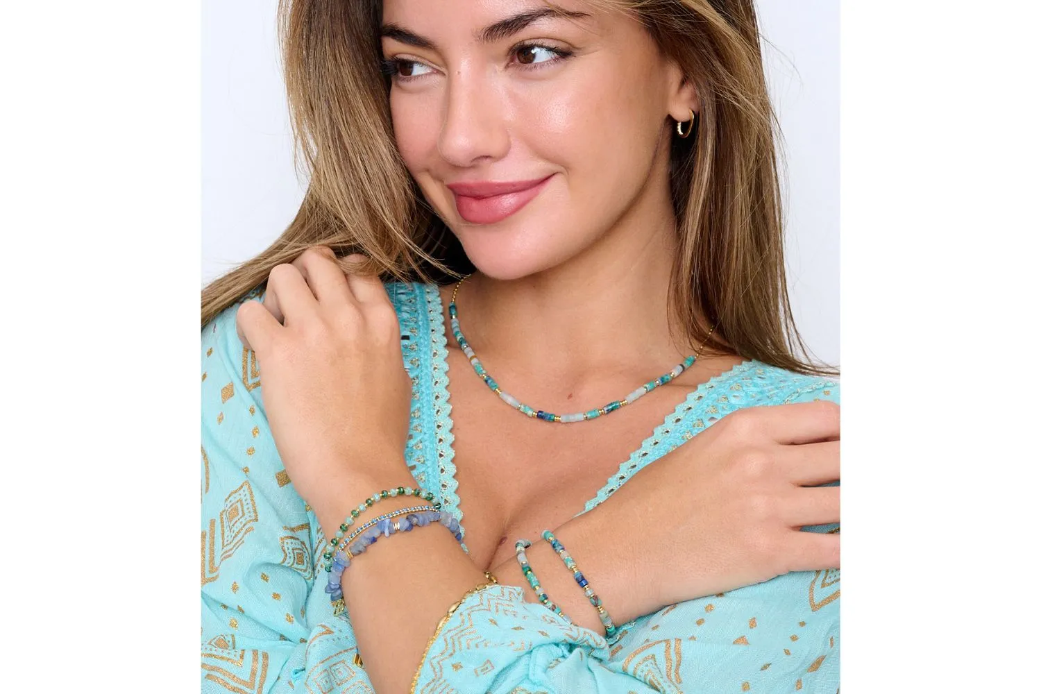 Prunus Aqua & Gold Crystal Stretch Bracelet