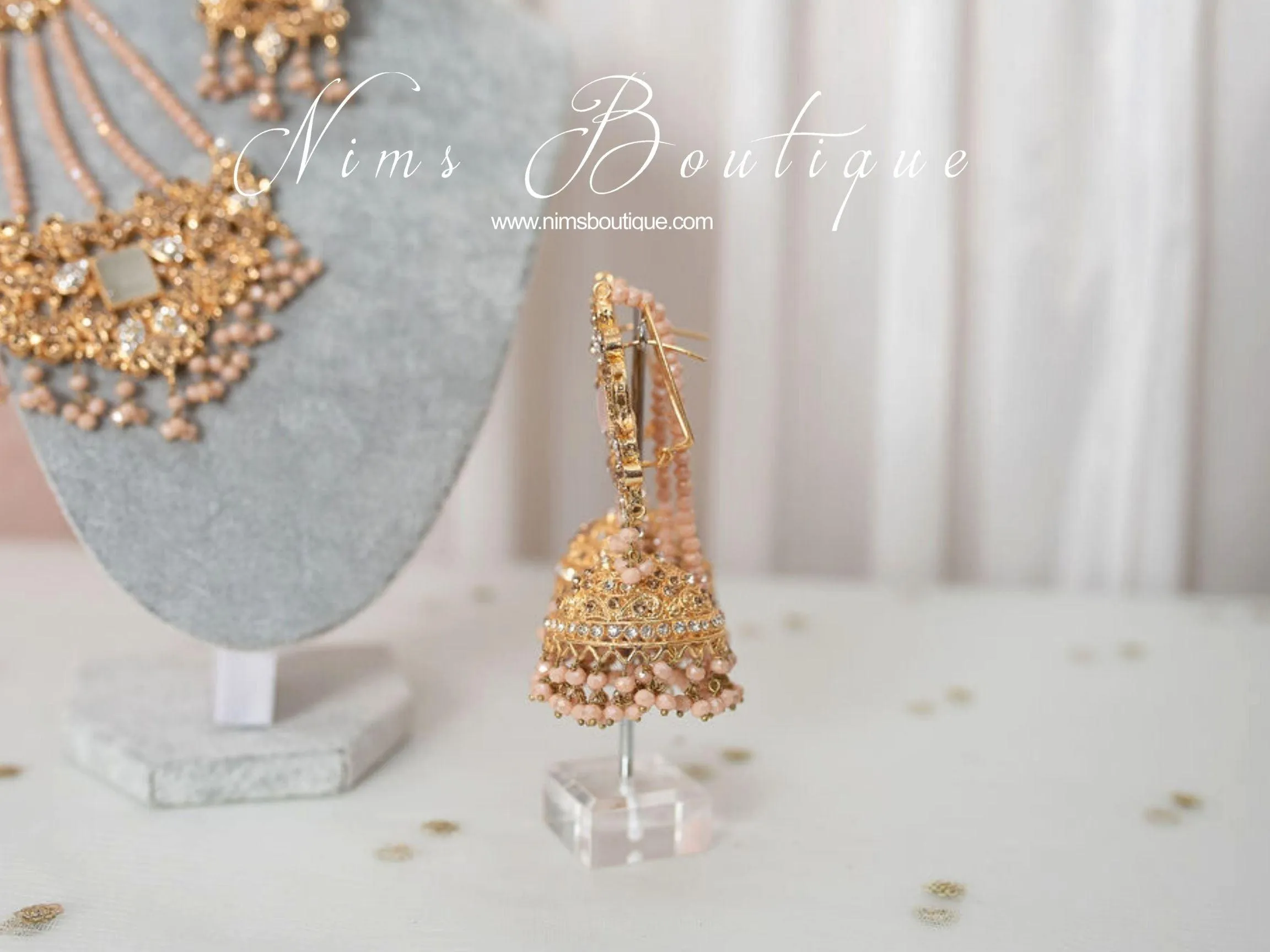 Ridhi Peach Earrings, Tikka & Passa Set