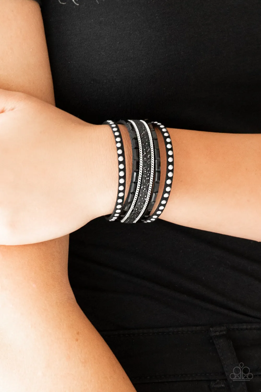 Seize the Sass - Black