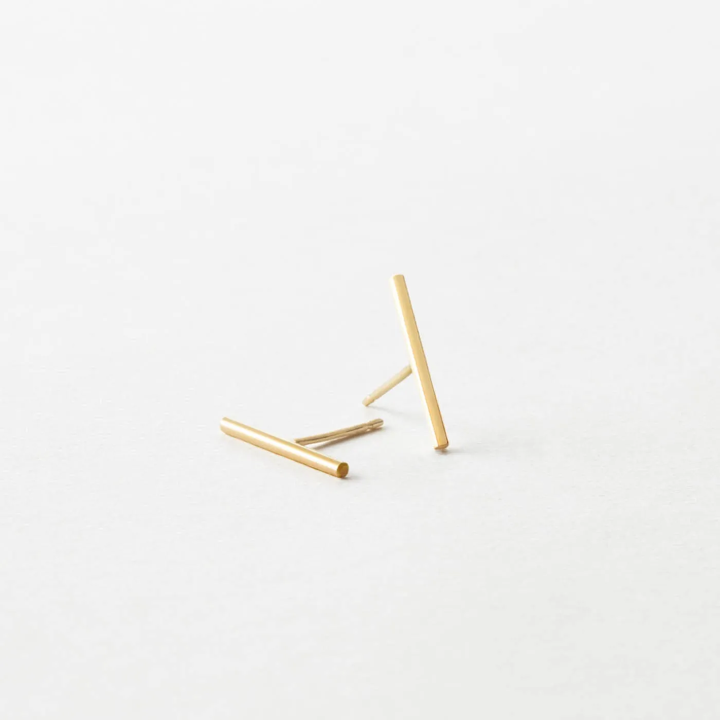 Staple Studs