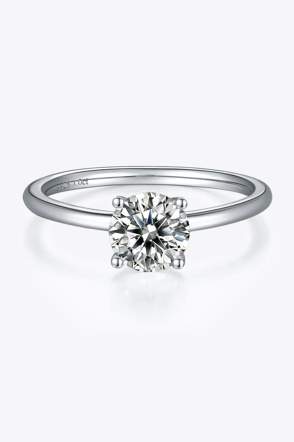 Timeless Brightness Solitaire 1 Carat Moissanite Ring