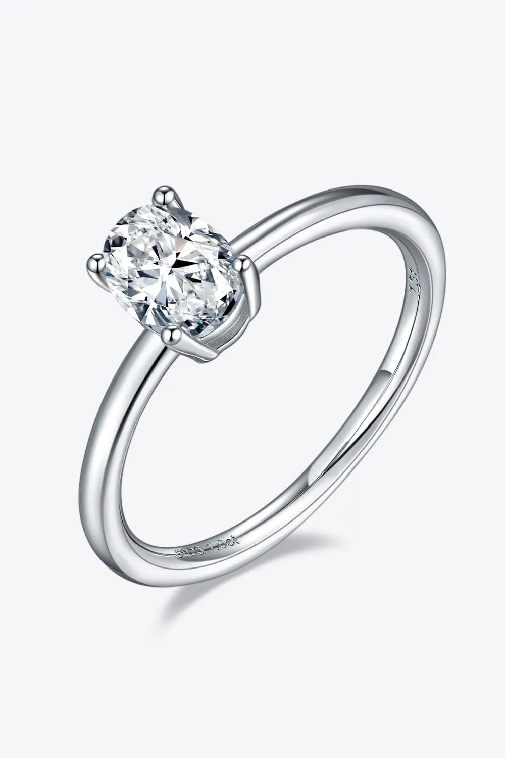 Timeless Brightness Solitaire 1 Carat Moissanite Ring