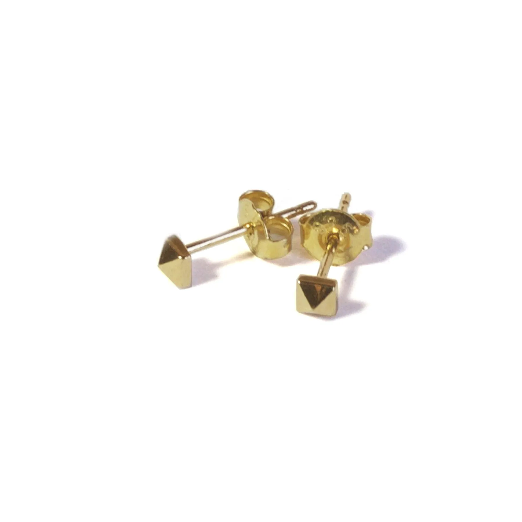 Tiny Pyramid Studs