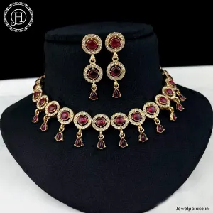 Trending Gold Plated Antique Necklace With Matching Earrings JH1540
